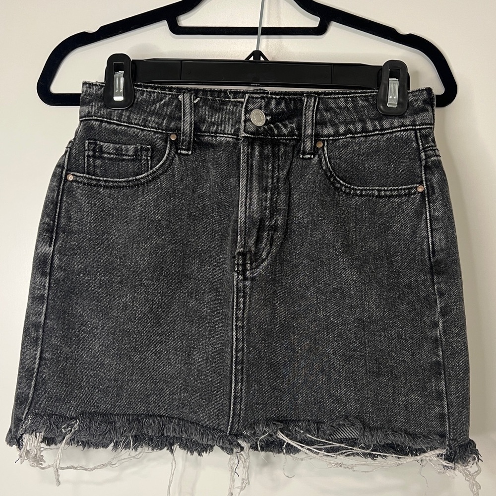 PacSun Charcoal Distressed Mini Skirt